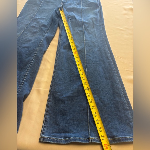 Lane Bryant Blue Dark Wash High Rise Tighter Tummy Flare Jeans Women's 18 READ - Picture 8 of 16